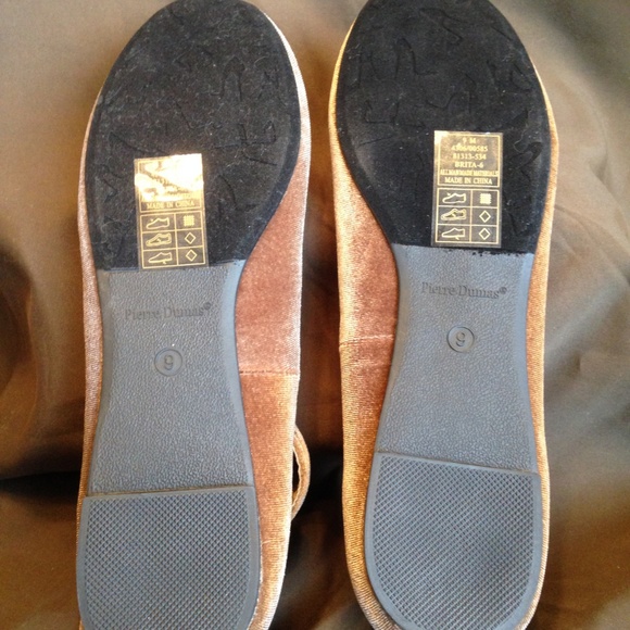"4 for $25" Pierre Dumas "Brita" Ballet Flat - Picture 2 of 2